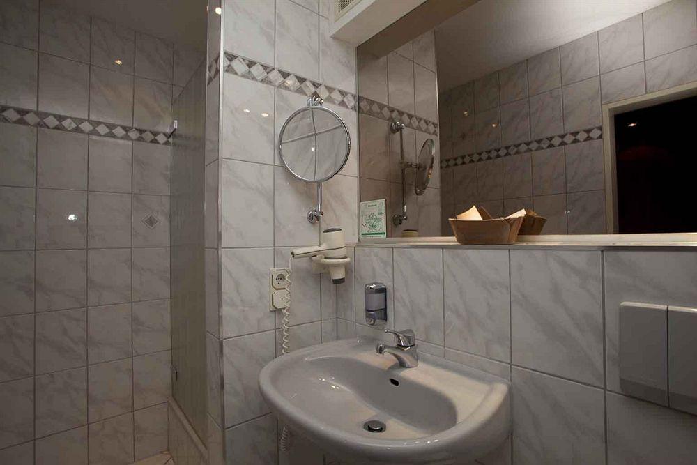 Hotel Frechener Hof Εξωτερικό φωτογραφία